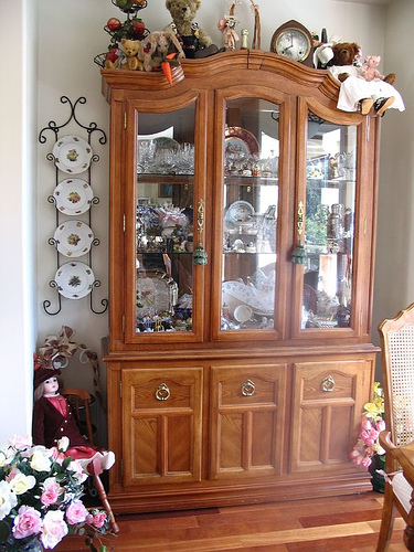 china_cabinet