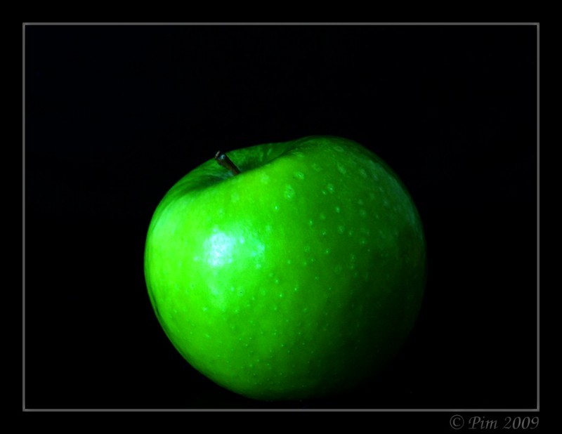 green apple.jpg